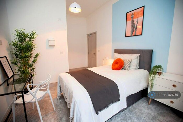 2 Bedroom Flat To Rent In Rawson Street, Farnworth, Bolton, BL4