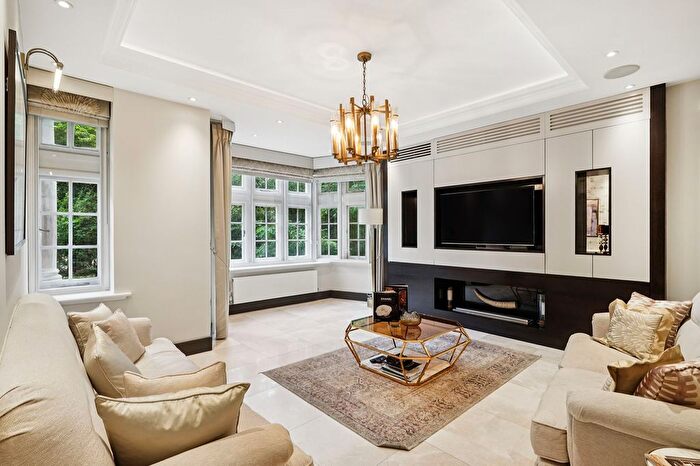 3 Bedroom Flat To Rent In Knightsbridge, Parkside Knightsbridge, SW1X