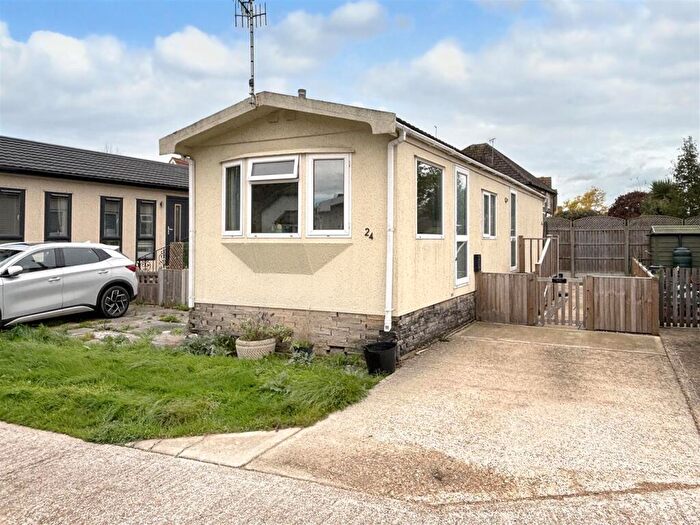 2 Bedroom Park Home For Sale In Orchard Park, Worthing Road, Rustington, BN16