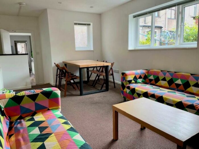 4 Bedroom House To Rent In Orme Road, Bangor, LL57