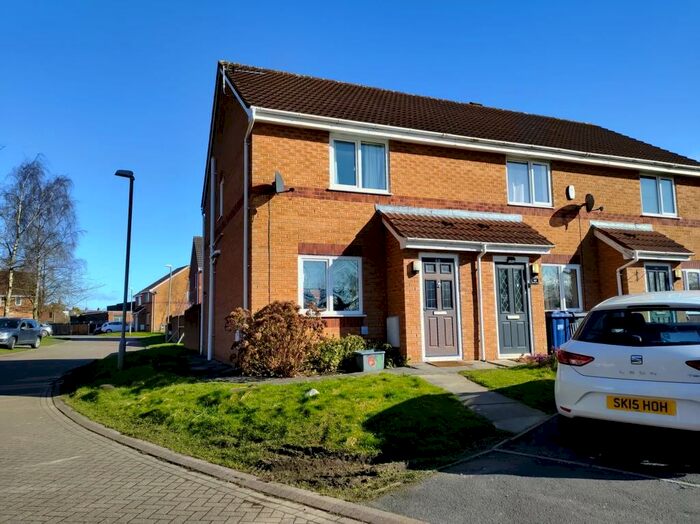 2 Bedroom House To Rent In Merlin Grove, Leyland, PR25