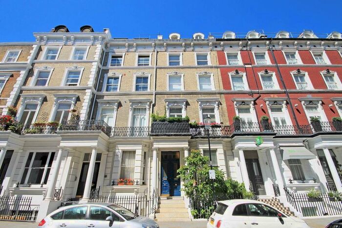 1 Bedroom Flat To Rent In Hogarth Road, London, SW5