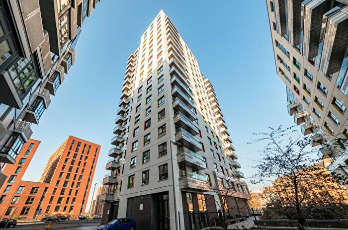 1 Bedroom Apartment For Sale In Alfred Street, Hewitt, RG1