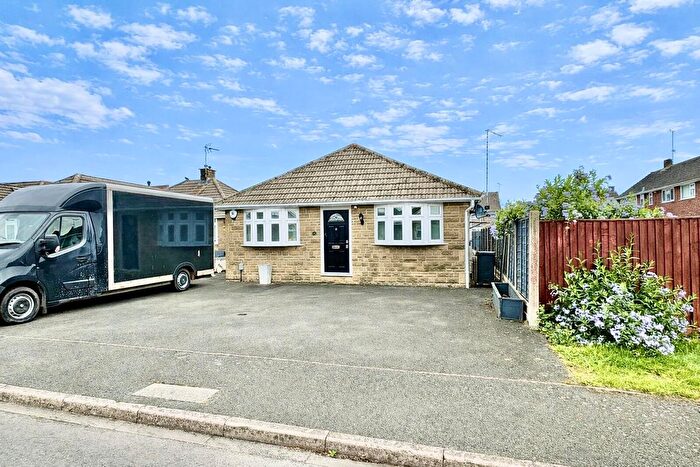 3 Bedroom Detached Bungalow For Sale In Egerton Close, Swindon, SN3