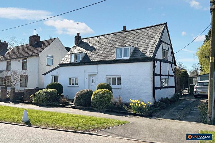 2 Bedroom Detached House For Sale In Lower Road, Barnacle, CV7