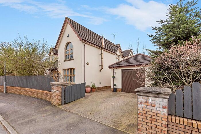 4 Bedroom Detached House For Sale In Woodrow Gardens, Saintfield, BT24