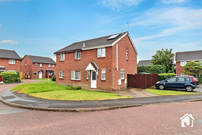 2 Bedroom Semi Detached House For Sale In Manor Drive, Anstey Heights, Leicester, LE4
