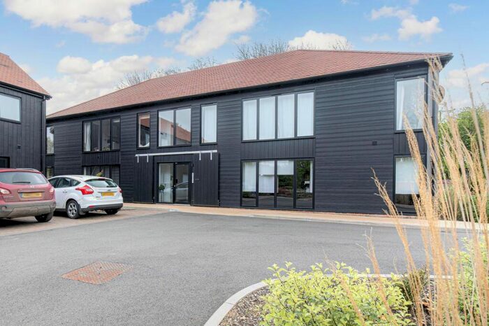 1 Bedroom Flat For Sale In Kilndown Place, Stelling Minnis, CT4