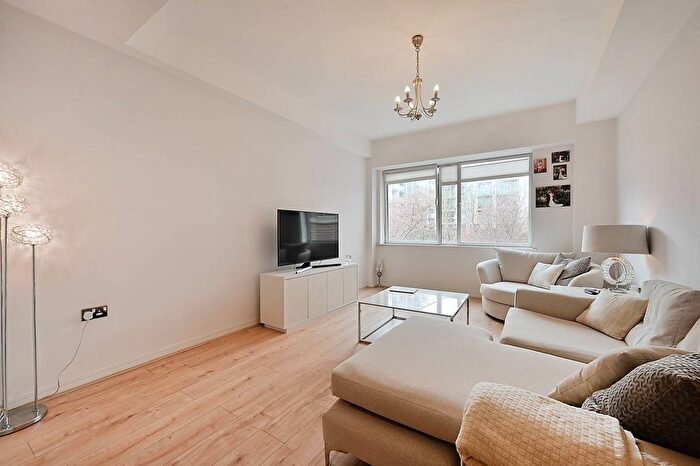1 Bedroom Flat To Rent In Wallis House, Brentford, TW8