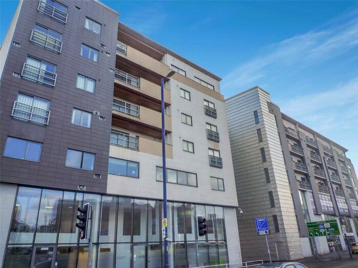 2 Bedroom Flat To Rent In Express Networks, Oldham Road, Northern Quarter, Manchester, M4