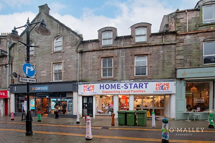 2 Bedroom Flat To Rent In High Street, Alloa, FK10