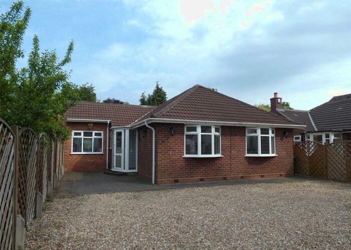 3 Bedroom Bungalow To Rent In Park View Road, Sutton Coldfield, West Midlands, B74