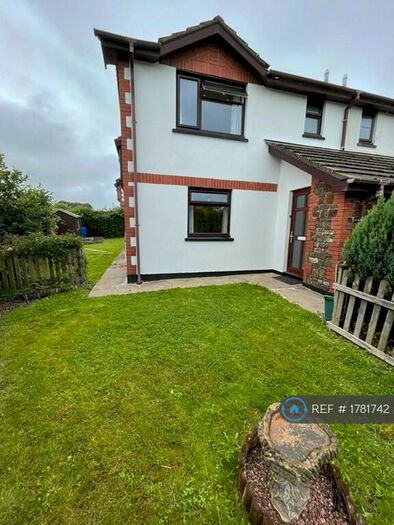 3 Bedroom Semi-Detached House To Rent In Clinton Gardens, Merton, Okehampton, EX20