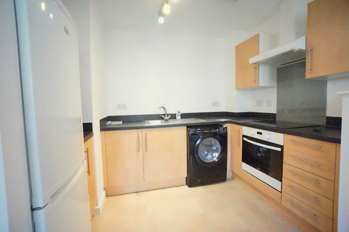 1 Bedroom Flat To Rent In Sweetman Place, Bristol, BS2