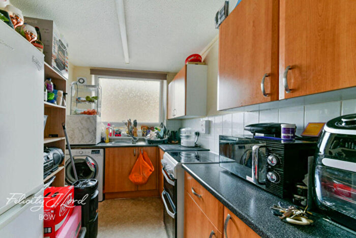 1 Bedroom Flat For Sale In Brodlove Lane, London, E1W