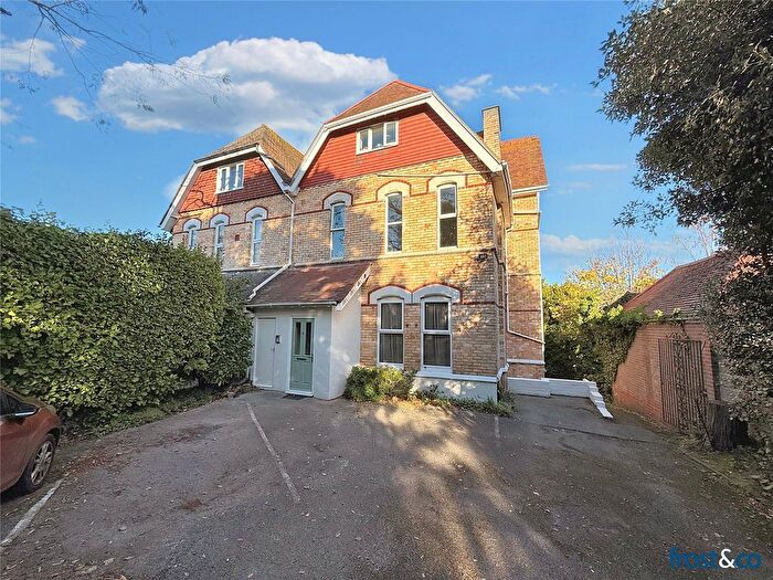 1 Bedroom Flat For Sale In Bradburne Road, Bournemouth, Dorset, BH2