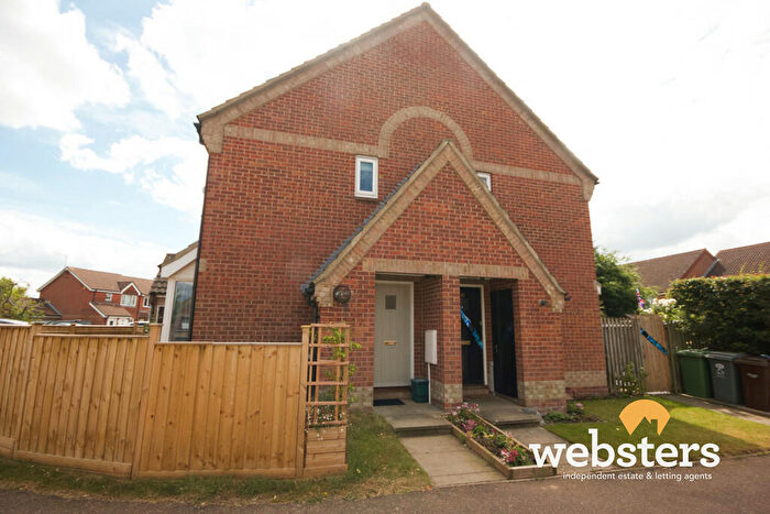 1 Bedroom End Of Terrace House To Rent In Radcliffe Road, NR8