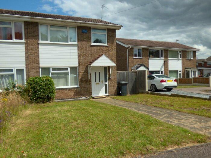 3 Bedroom Semi-Detached House To Rent In Selina Close, Castle Donington, DE74