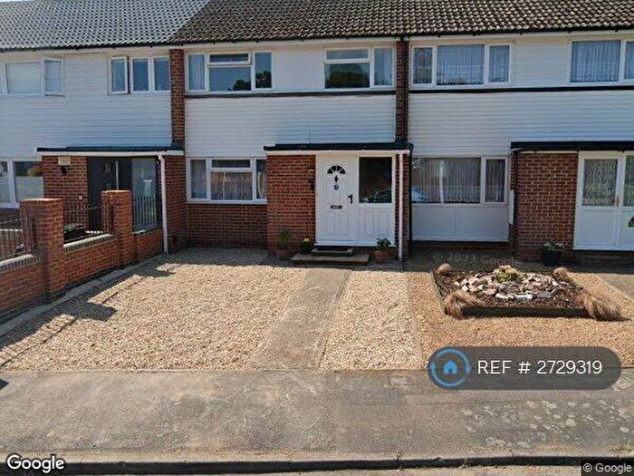 3 Bedroom Terraced House To Rent In Linden Road, Woodley, RG5