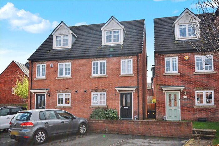 3 Bedroom Semi-Detached House To Rent In Rutland Court, Leeds, West Yorkshire, LS12