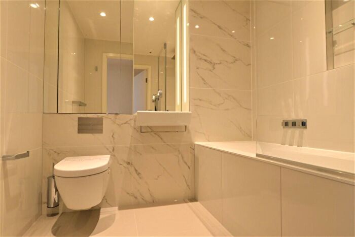 1 Bedroom Apartment To Rent In Marsh Wall, London, E14