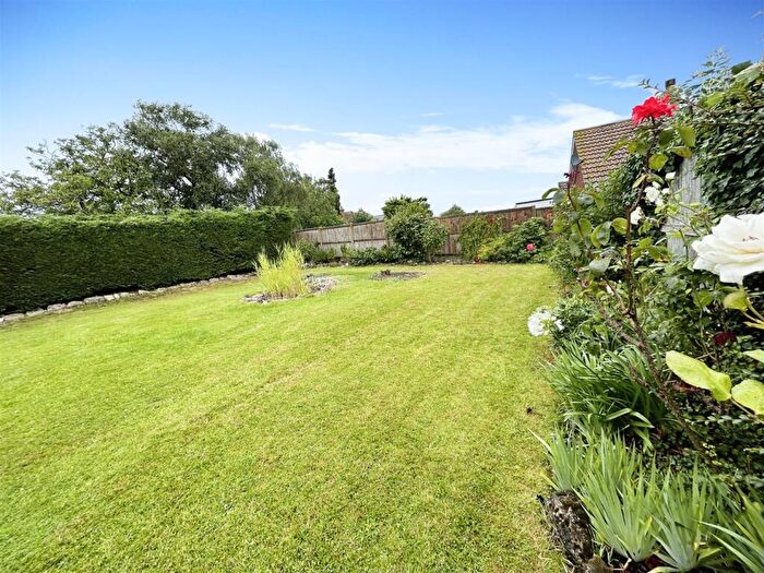 2 Bedroom Semi-Detached Bungalow For Sale In Richmond Road, Whitstable, CT5