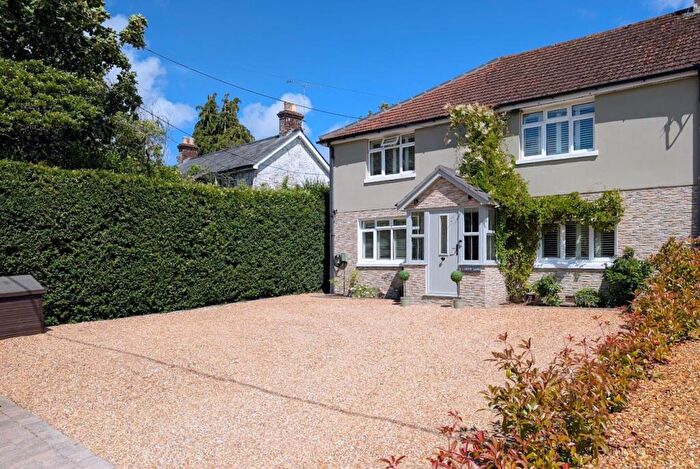4 Bedroom Semi-Detached House For Sale In Crow Lane, Crow, Ringwood, BH24