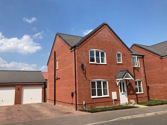 5 Bedroom Detached House For Sale In Double Road, Thurston, IP31