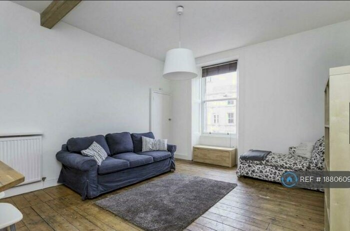 1 Bedroom Flat To Rent In Leith Walk, Edinburgh, EH6