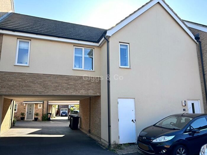 2 Bedroom Coach House To Rent In Anderson Close, St. Neots, PE19