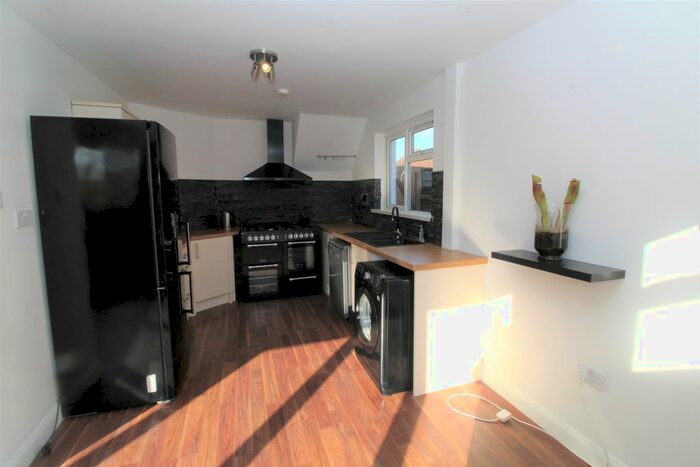 3 Bedroom Property To Rent In Windsor Green, Ely, Cardiff, CF5