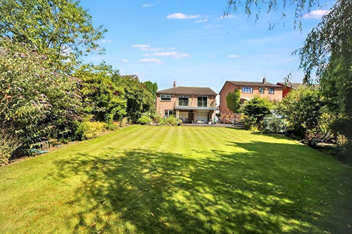 5 Bedroom Detached House For Sale In Glenside, Appley Bridge, WN6
