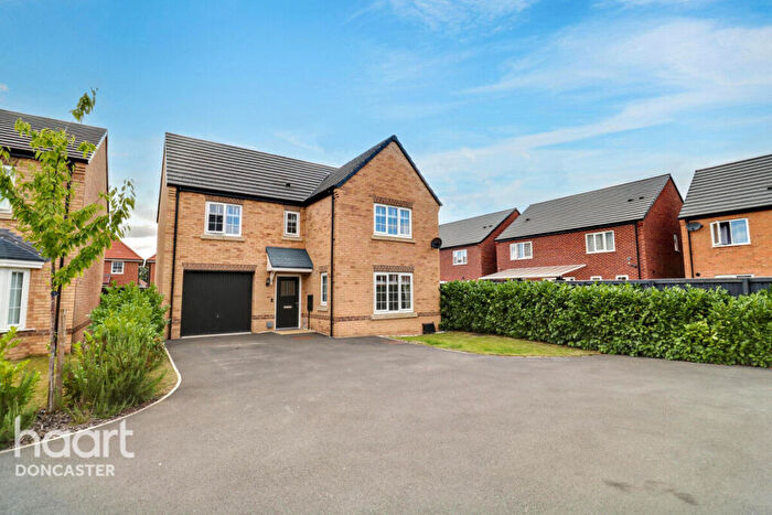 4 Bedroom Detached House For Sale In Trusdale Close, Doncaster, DN2