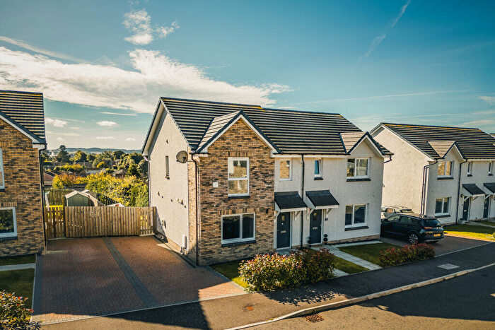 3 Bedroom Semi-Detached House For Sale In Ballumbie Rise Gardens, DD4