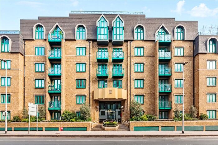 1 Bedroom Flat To Rent In Westminster Bridge Road, London, SE1