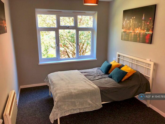 2 Bedroom Flat To Rent In Thistle Drive, Peterborough, PE2