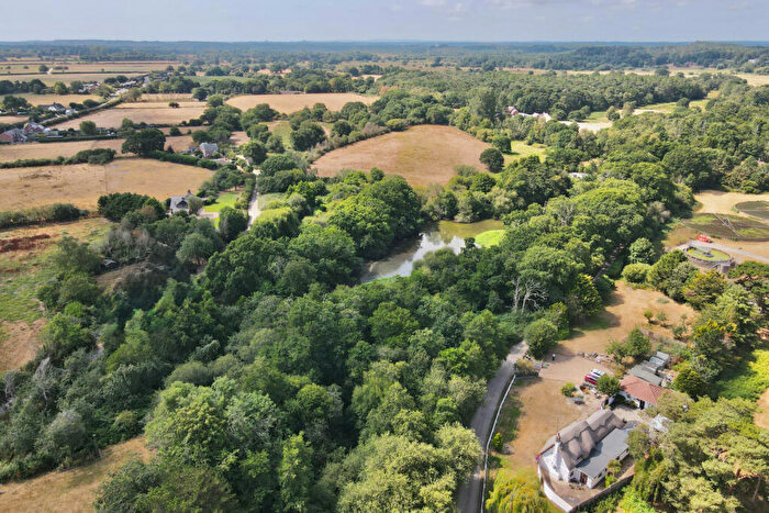 4 Bedroom Detached House For Sale In Three Willows, Kingston Common, BH24