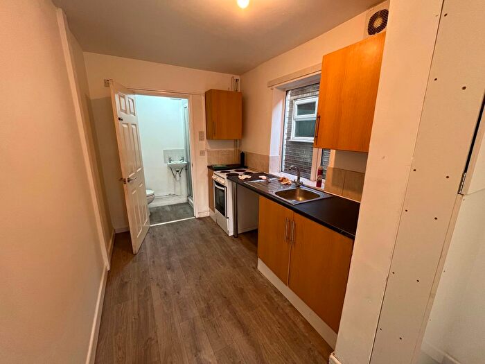 1 Bedroom Flat To Rent In Flat, Waterloo Road, Southampton, SO15