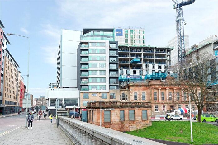 2 Bedroom Apartment To Rent In Clyde Street, Glasgow, G1