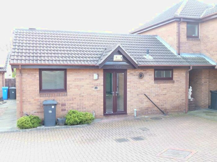 2 Bedroom Bungalow To Rent In Woodspring Court, Sheffield S4