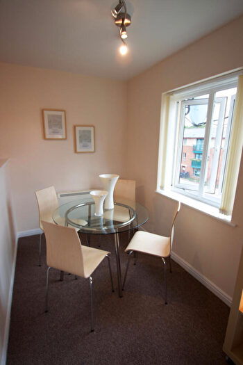 2 Bedroom Apartment To Rent In Royce Road, Hulme, Manchester, M15