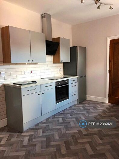 2 Bedroom Flat To Rent In Conway Road, Colwyn Bay, LL29