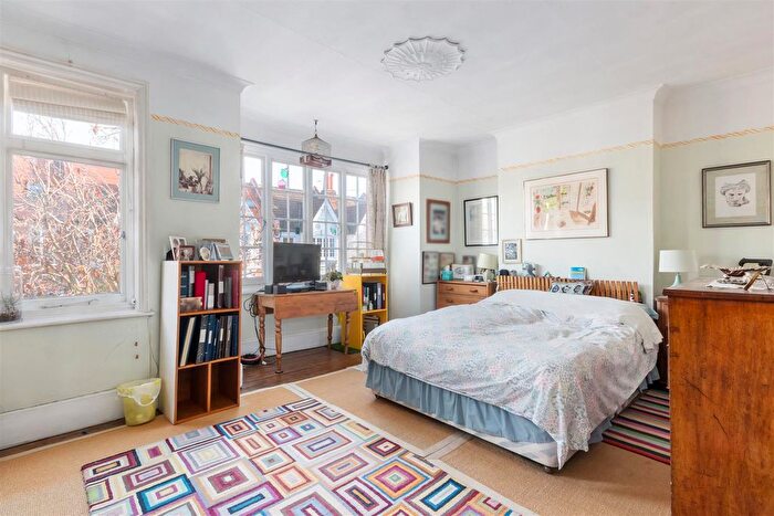 3 Bedroom Terraced House For Sale In Richmond Avenue, London, SW20