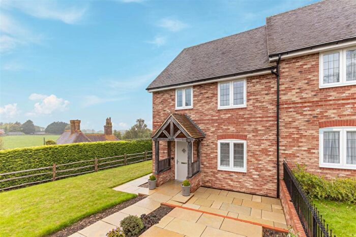 4 Bedroom Semi Detached House For Sale In Gardner Street, Herstmonceux, Hailsham, BN27