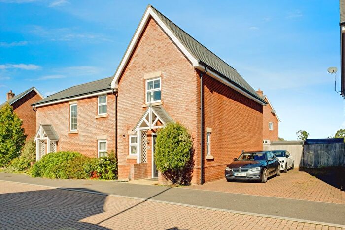 2 Bedroom Semi-detached House For Sale In Marryat Way, Christchurch, BH23