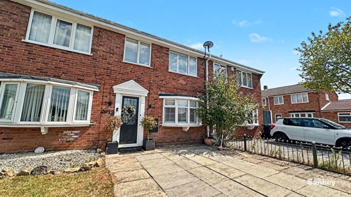 3 Bedroom Town House For Sale In Sandringham Drive, Mansfield Woodhouse, NG19
