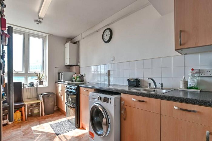 2 Bedroom Flat For Sale In Stanhope Street, Euston, London, NW1