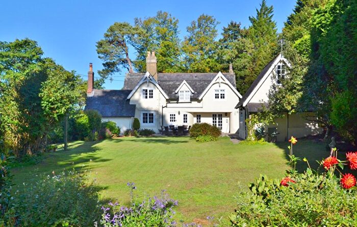 4 Bedroom Detached House For Sale In Petworth, West Sussex, GU28