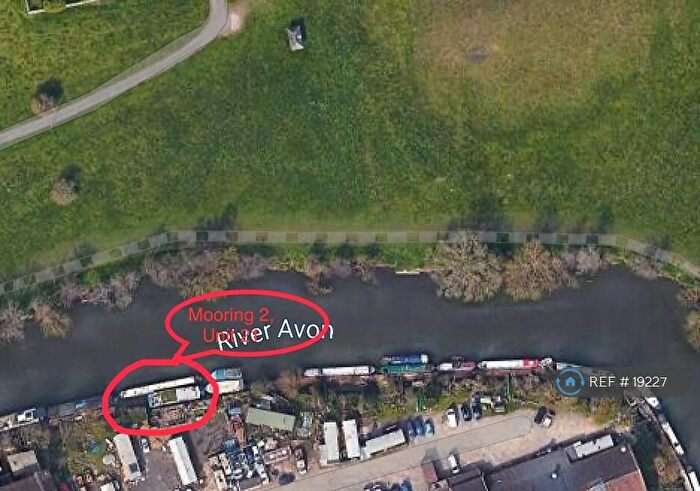 2 Bedroom House Boat To Rent In Broadmead Lane Industrial Estate, Keynsham, Bristol, BS31