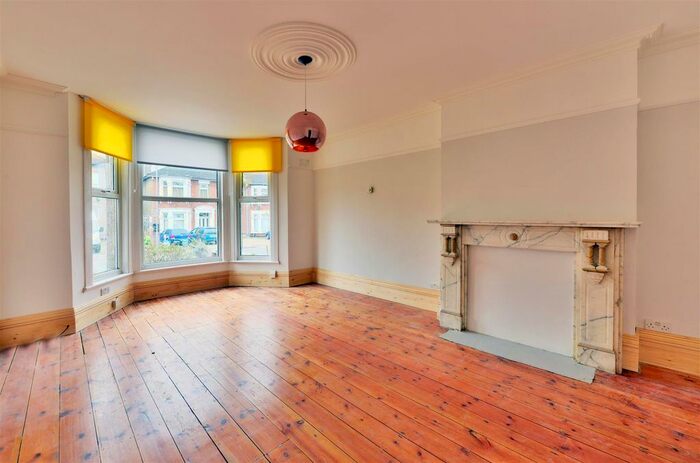 1 Bedroom Flat To Rent In Argyle Road, Ilford, IG1